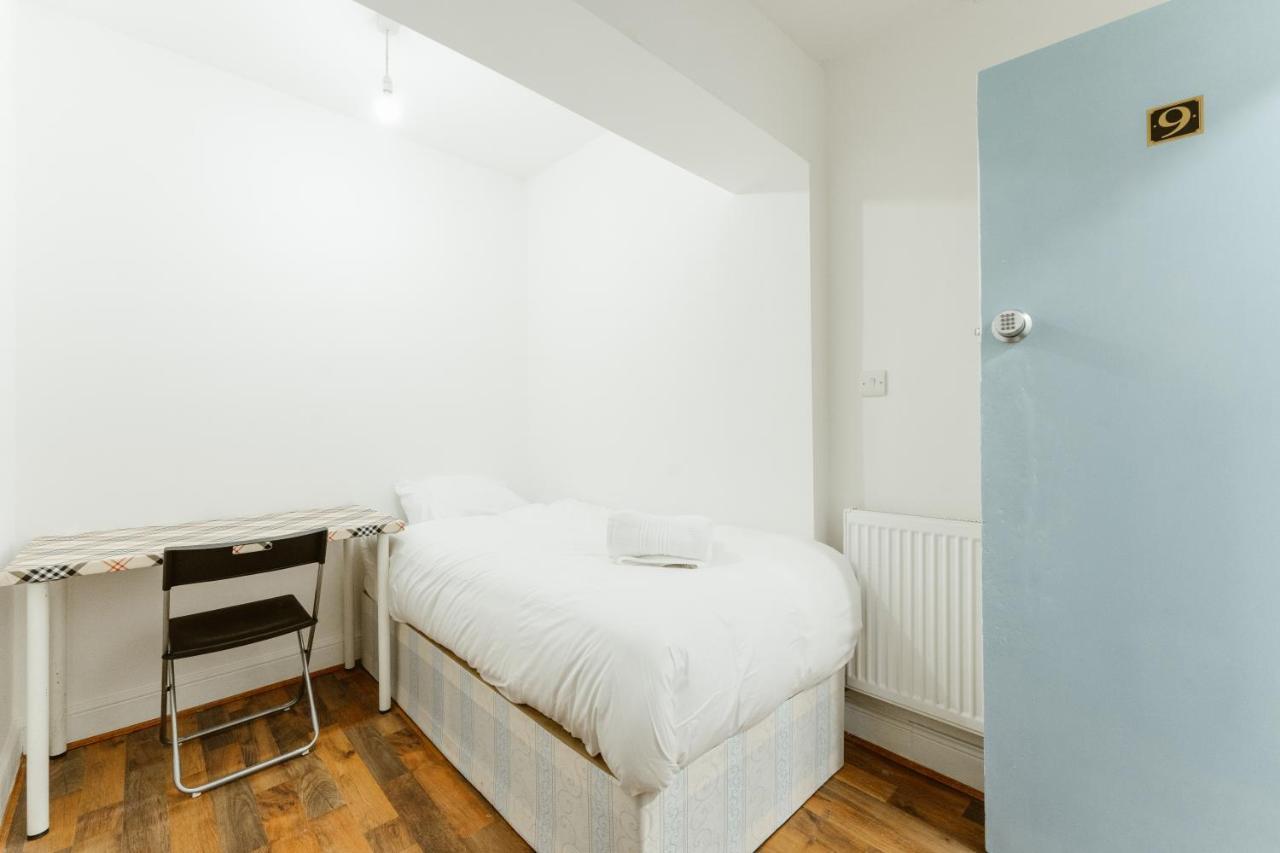 Pensiune Upton Park Bedrooms 25 Min To Londra