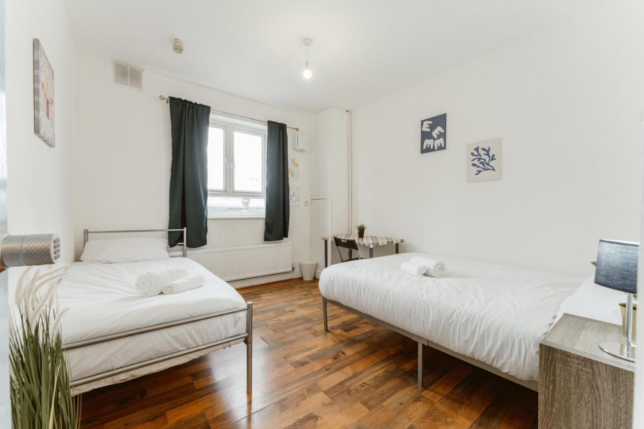 Pensiune Upton Park Bedrooms 25 Min To